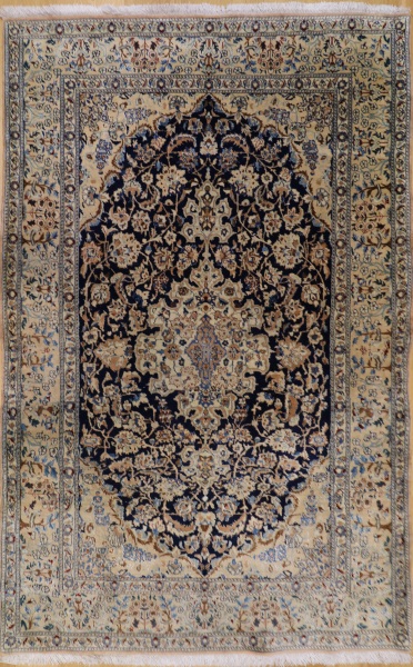 R6935 Persian Silk and Wool Nain Rug