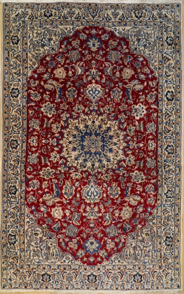 9694 Persian Silk And Wool Nain Rugs