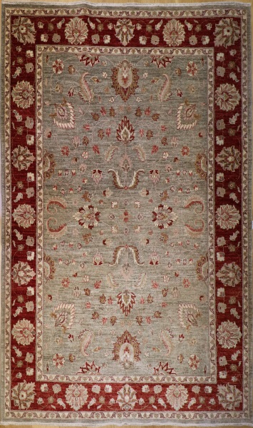 R932 Persian Ziegler Carpet