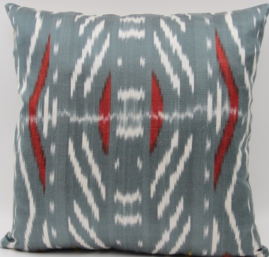 Rug Store Ikat Cushion Cover - i252
