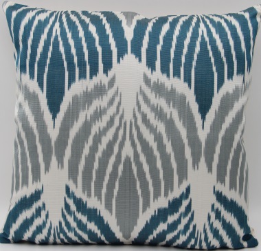 Rug Store Ikat Cushion Cover - i253