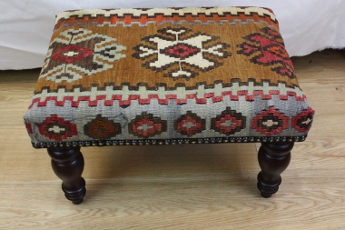 R7037 Rug Store Kilim Footstool