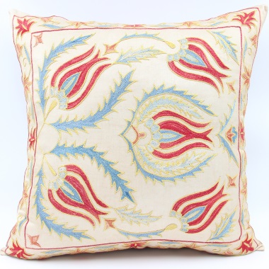 C79 Silk Suzani Cushion Cover