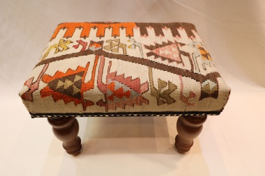 R4533 Small Kilim Footstool