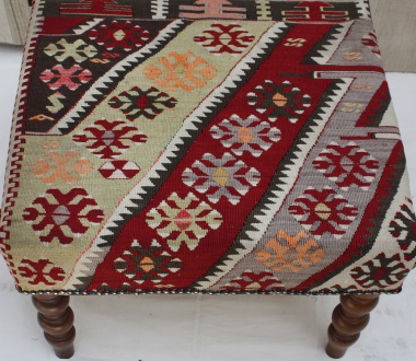 R4751 Square Kilim Stool 