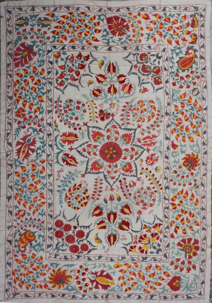 R4884 Suzani Wall Hanging