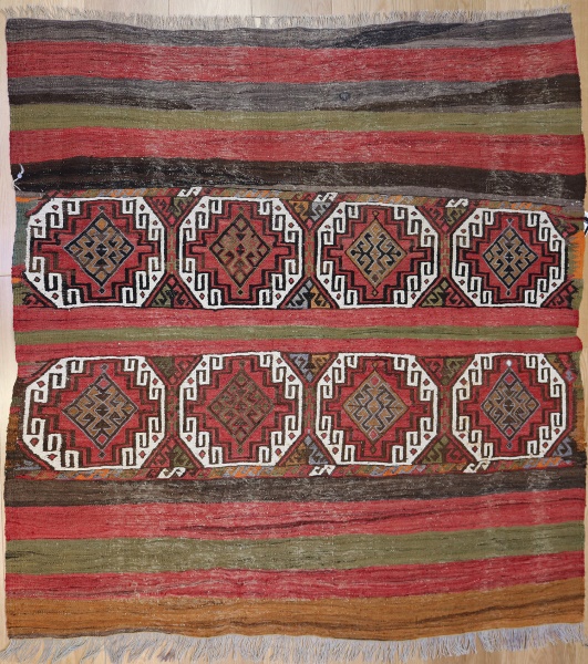 F504 Turkish Cijim Rug 