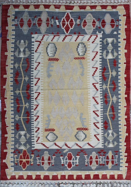 R4187 Turkish Kilim