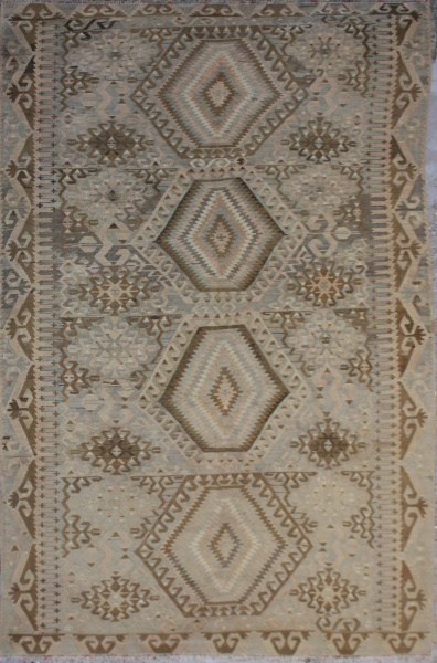 F25 Antique Anatolian Esme Kilim