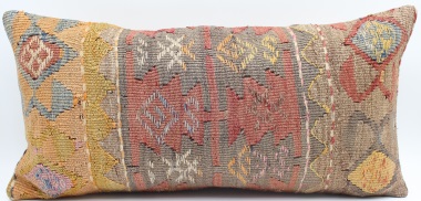 D75 Turkish Kilim Pillow Cover