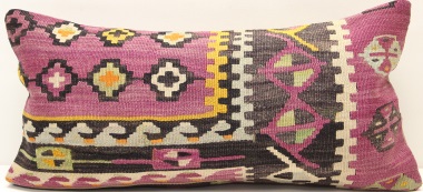 D76 Turkish Kilim Pillow Cover