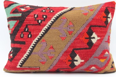 D10 Turkish Kilim Pillow Cover