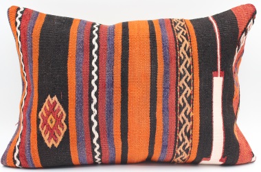 D15 Turkish Kilim Pillow Cover