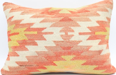 D24 Turkish Kilim Pillow Cover