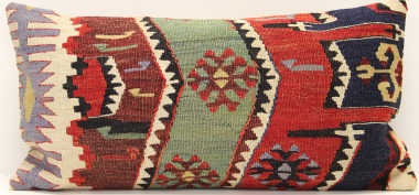 D27 Turkish Kilim Pillow Cover