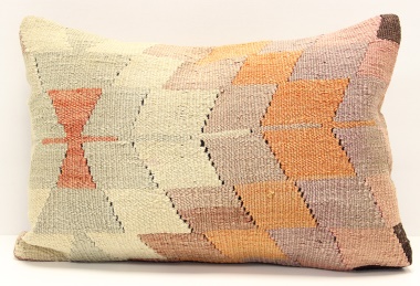 D164 Turkish Kilim Pillow Cover