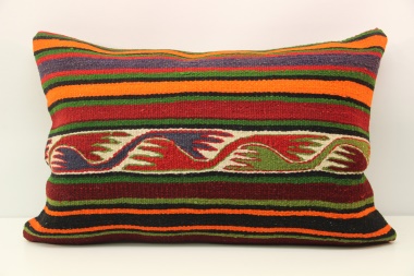 D412 Turkish Kilim Pillow Covers