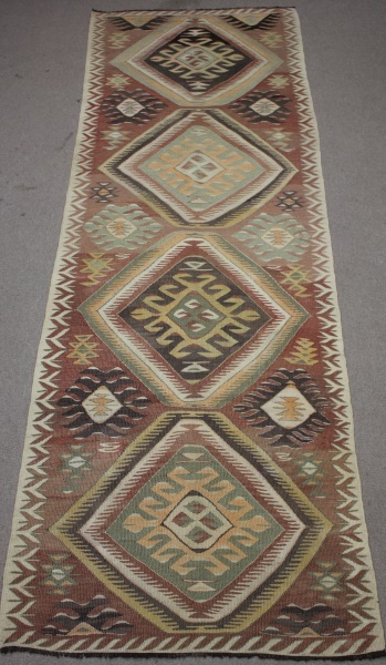 R8561 Turkish Kilim Rug Runner