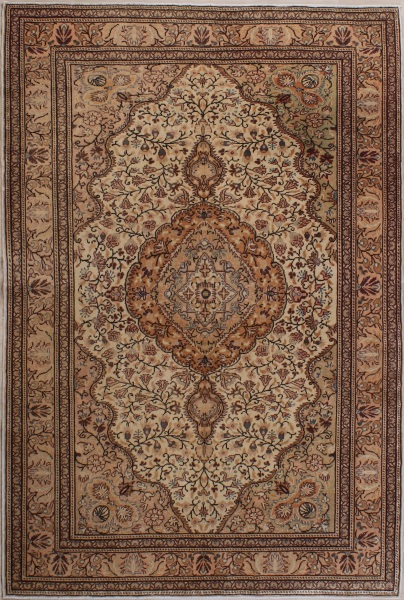 R3914 Vintage Handmade Carpets