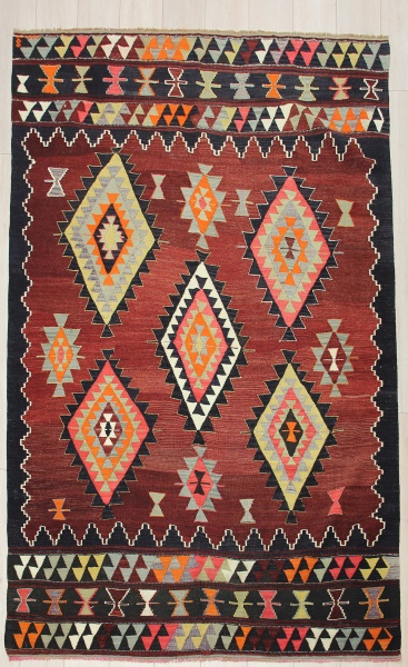 R6861 Vintage Karakecili Kilim Rug