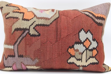 D476 Vintage Kilim Lumbar Pillow Cover