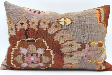 D486 Vintage Kilim Lumbar Pillow Cover