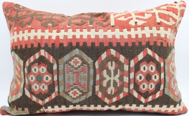 D320 Vintage Kilim Lumbar Pillow Cover