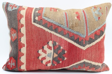 D205 Vintage Kilim Lumbar Pillow Covers