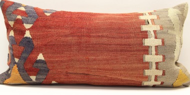 D67 Vintage Kilim Pillow Cover