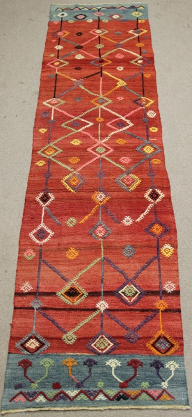 R8712 Vintage Kilim Runner