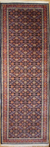 Vintage Persian Carpet Runner R8613
