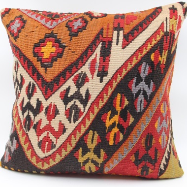 L674 Vintage Turkish Kilim Cushion Cover