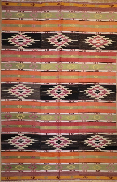 R7522 Vintage Turkish Kilim Rug