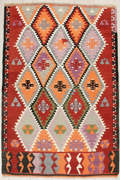 R8130 Vintage Turkish Kilim Rug