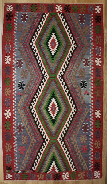 R8200 Vintage Turkish Kilim Rug