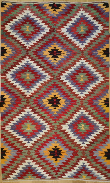 R8509 Vintage Turkish Kilim Rug