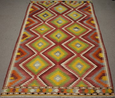 R8511 Vintage Turkish Kilim Rug