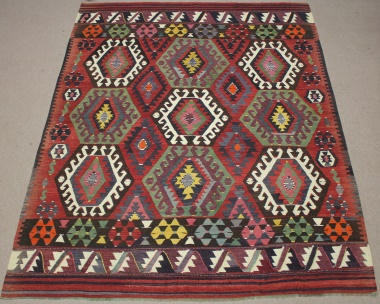 R8512 Vintage Turkish Kilim Rug