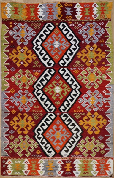 R8933 Vintage Turkish Kilim Rugs