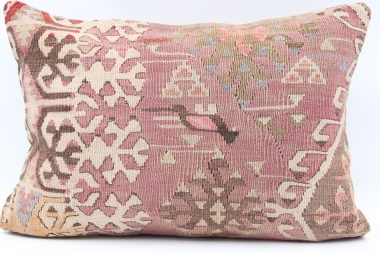 D188 Wonderful Kilim Pillow Cover