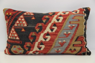 D209 Wonderful Kilim Pillow Cover